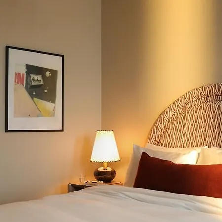 The Hoxton, Hotel 4*
